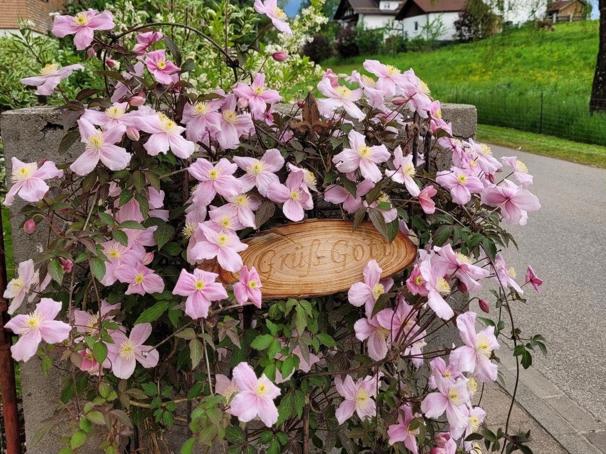 I24Rooms - Gaestezimmer Mit Eigenem Garten レガル エクステリア 写真
